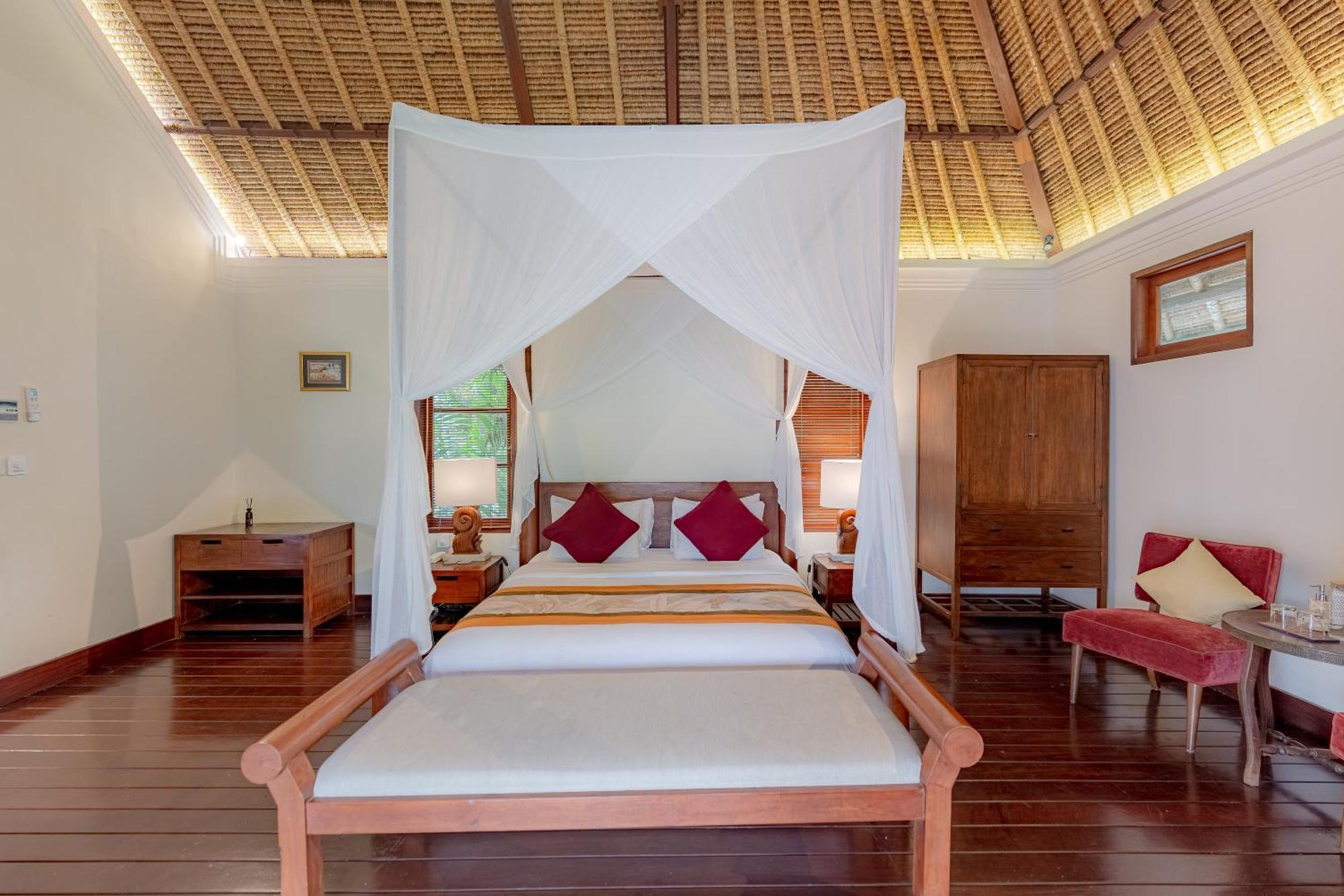 Villa Dorado - Steps From Jimbaran Beach Exterior foto