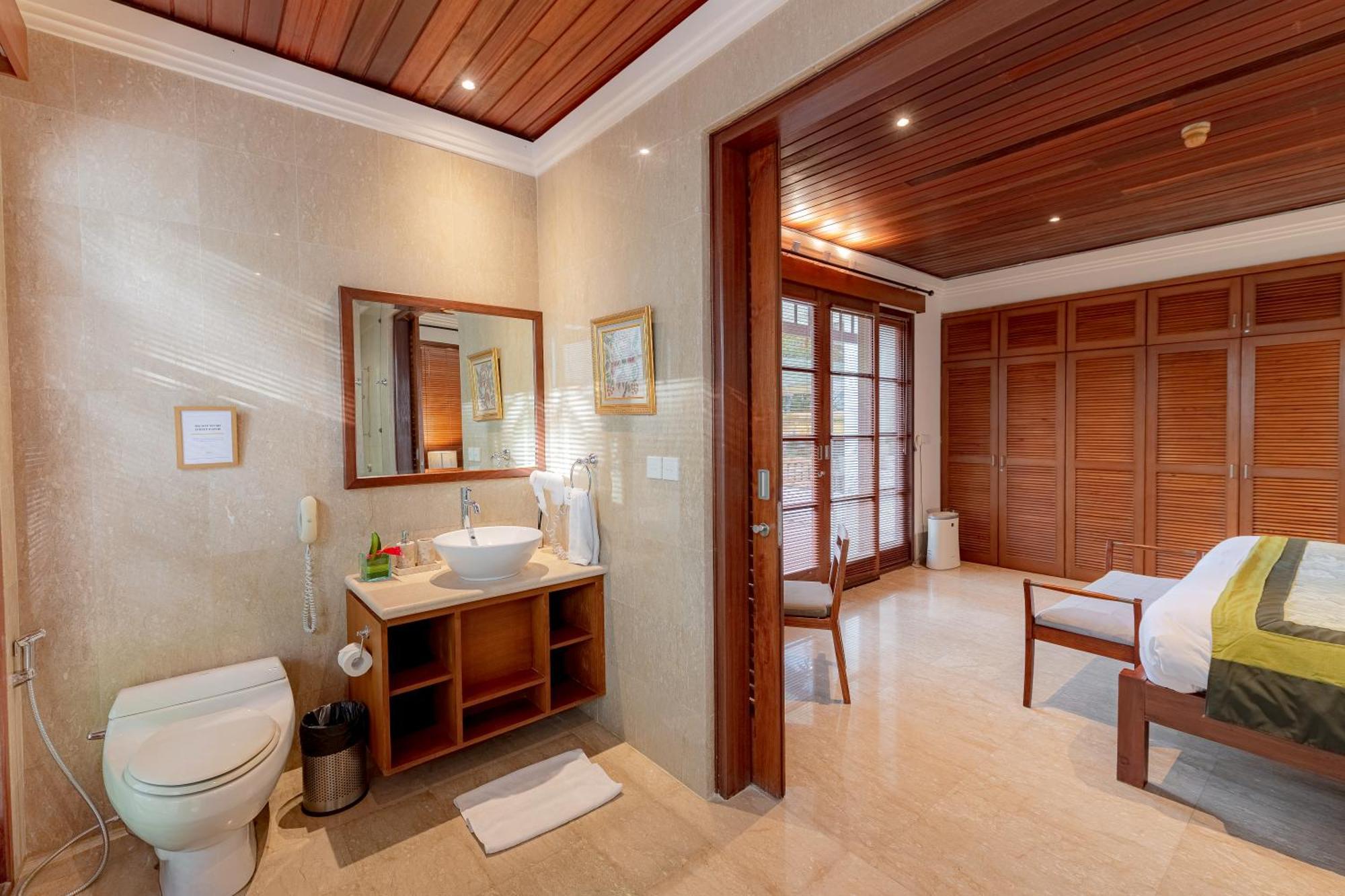 Villa Dorado - Steps From Jimbaran Beach Exterior foto